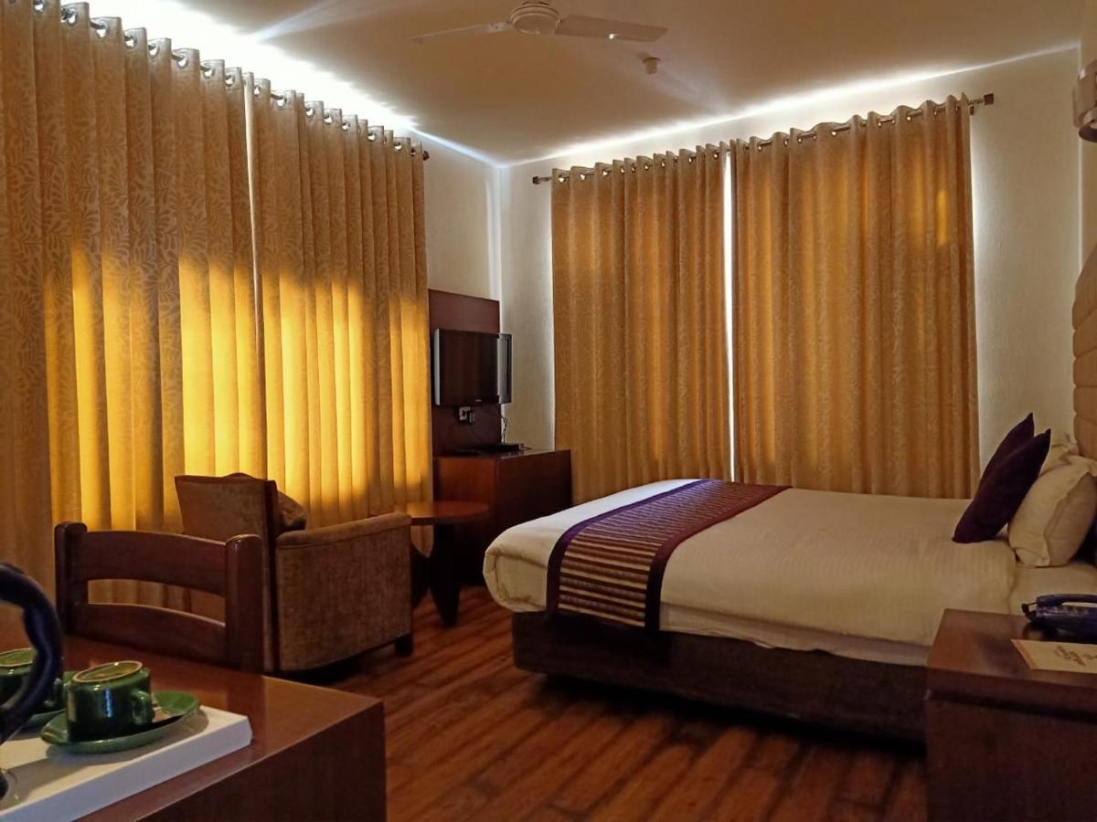 Shingar Regency Hotel Manāli Exterior foto